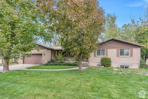 111 E 9800 S, Salem, UT, 84653 | Card Image