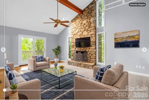 10 Chestnut Ridge Rd, Mills River, NC, 28759-2657 | Card Image