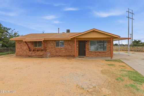 5700 Edinburg Dr, El Paso, TX, 79924-2437 | Card Image