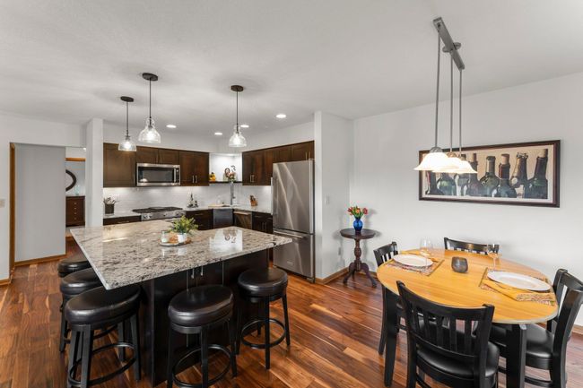 5605 Donegal Dr, Townhouse with 2 bedrooms, 2 bathrooms and null parking in Saint Paul MN | Image 7