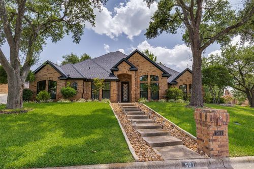 501 Green Meadow St N, Colleyville, TX, 76034-3914 | Card Image