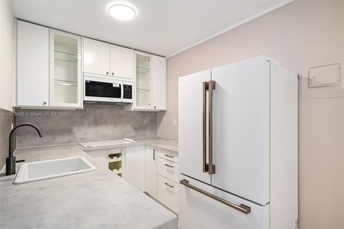 apt-7-1824 Monroe St, Hollywood, FL, 33020-5132 | Card Image
