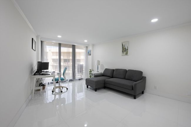 APT-4C1 - 3400 S Ocean Blvd, Condo with 2 bedrooms, 2 bathrooms and null parking in Palm Beach FL | Image 29