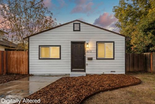 4012 47th Street, Sacramento, CA, 95820 | Card Image