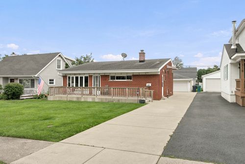 311 W Taylor Rd, Lombard, IL, 60148-3264 | Card Image