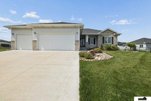 1426 E 9th St, Hickman, NE, 68372-9730 | Card Image