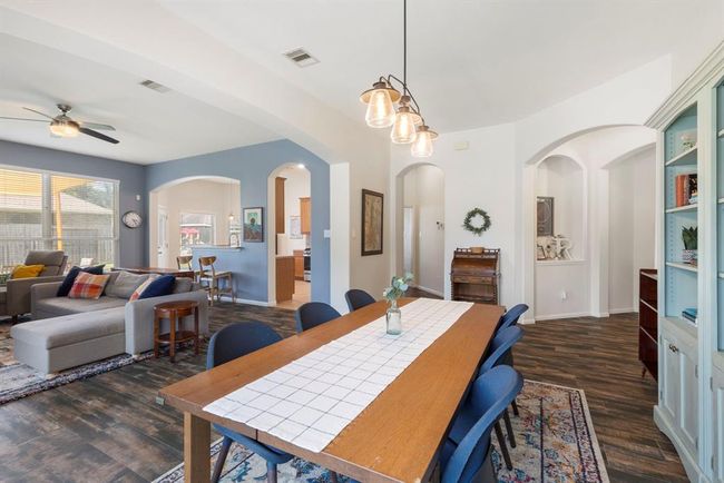 4613 Meridian Park Dr, House other with 3 bedrooms, 2 bathrooms and 2 parking in Pearland TX | Image 12