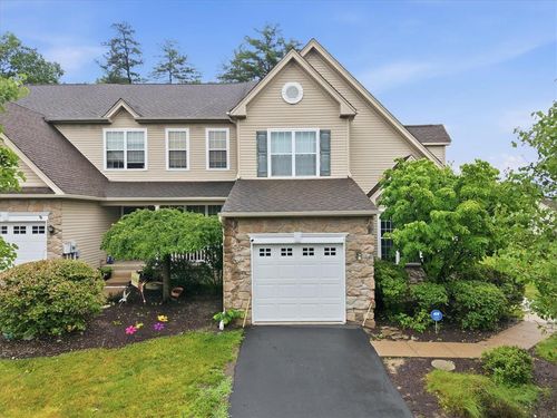 1702 Big Ridge Dr, East Stroudsburg, PA, 18302-6642 | Card Image