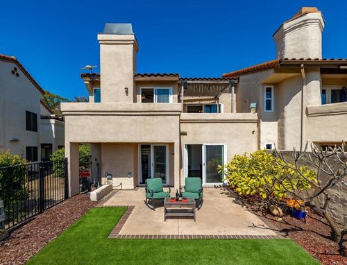 631 Concerto Gln, Escondido, CA, 92025-7918 | Card Image