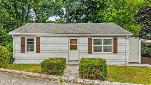 108 Ridgewood Rd, Harriman, TN, 37748-2234 | Card Image