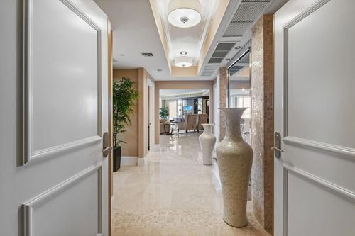 703-5050 N Ocean Dr, Riviera Beach, FL, 33404-2698 | Card Image