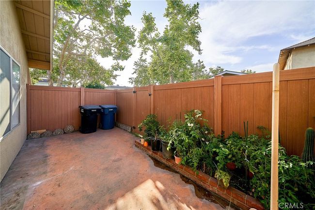16806 Judy Way, Townhouse with 2 bedrooms, 1 bathrooms and 2 parking in Cerritos CA | Image 10