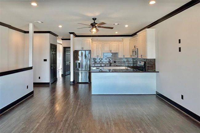 Kitchen & dining room | Image 7