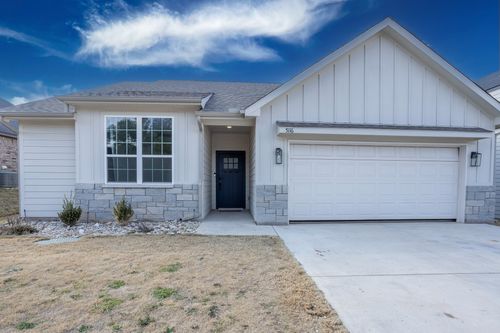 5116 Stoneridge Dr, Granbury, TX, 76048-6446 | Card Image
