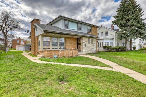 4663 N Green Bay Avenue, Milwaukee, WI, 53209 | Card Image