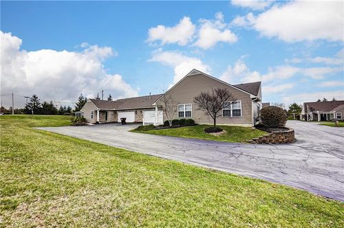 27-302 Trails Way, Miamisburg, OH, 45342-2784 | Card Image
