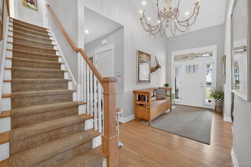 44 Spring Meadow Ct, Somers, NY, 10589-2439 | Card Image