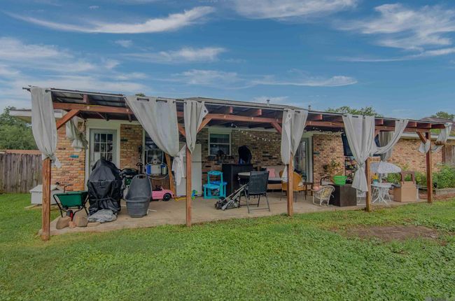 3428 Madeira Dr, House other with 3 bedrooms, 2 bathrooms and null parking in Baton Rouge LA | Image 4