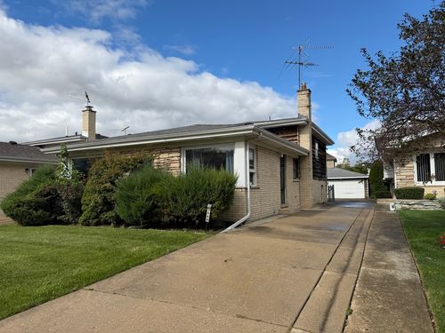 7940 W Executive Court, Norridge, IL, 60706 | Card Image