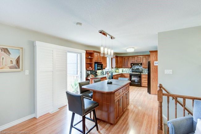 7 Burnside Dr, House other with 4 bedrooms, 3 bathrooms and 9 parking in Ayr ON | Image 8