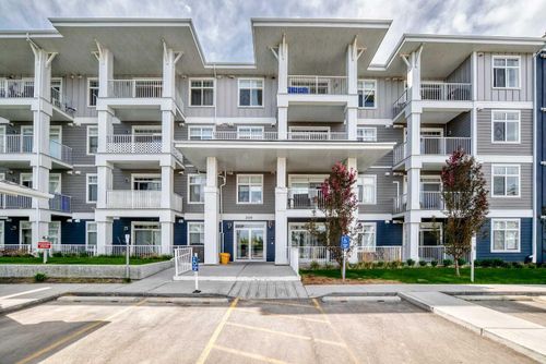 415-300 Auburn Meadows Common Se, Calgary, AB, T3M3E7 | Card Image