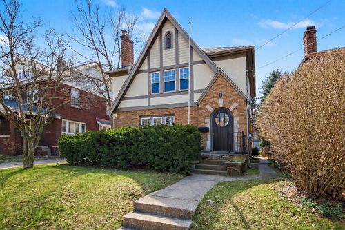 138 Burton St, Grand Rapids, MI, 49507-3054 | Card Image