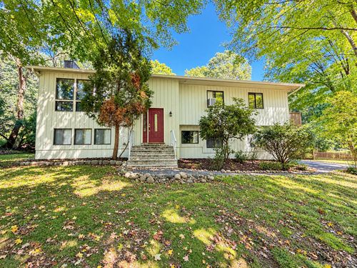17 Franklin Drive, Somers, NY, 10541 | Card Image