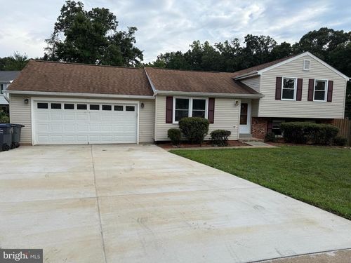 5056 Kenerson Dr, FAIRFAX, VA, 22032-2116 | Card Image