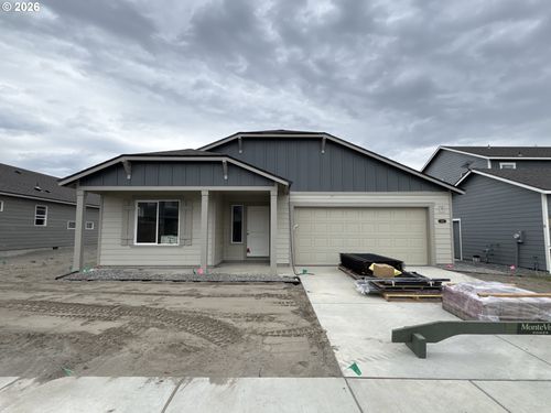561 Taft St, Umatilla, OR, 97882-2017 | Card Image