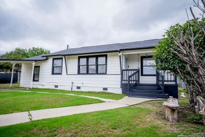 1620 Kampmann, House other with 3 bedrooms, 1 bathrooms and null parking in San Antonio TX | Image 2