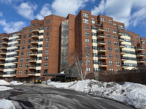 apt-210-1 Seal Harbor Rd, Winthrop, MA, 02152-1050 | Card Image