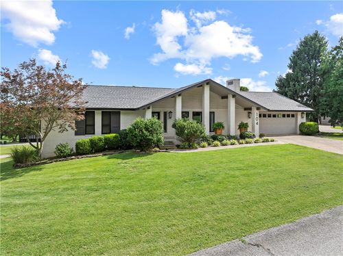 104 Watts St, Harrison, AR, 72601-6540 | Card Image