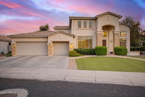 2087 W Remington Dr, Chandler, AZ, 85286-6135 | Card Image
