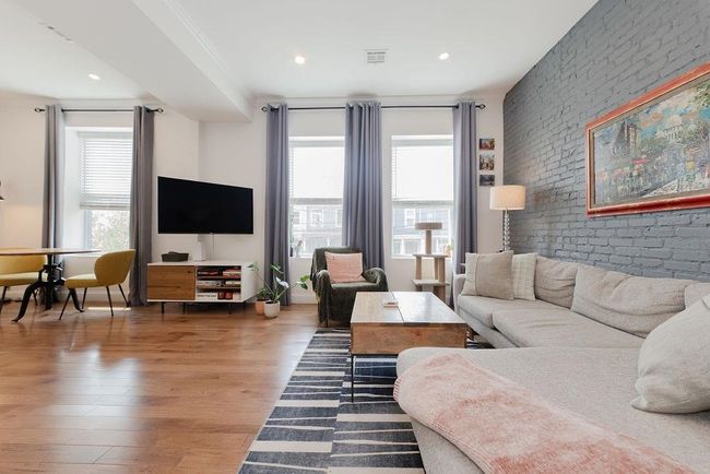 APT-2 - 966 Summit Ave, House other with 2 bedrooms, 2 bathrooms and null parking in Jersey City NJ | Image 6