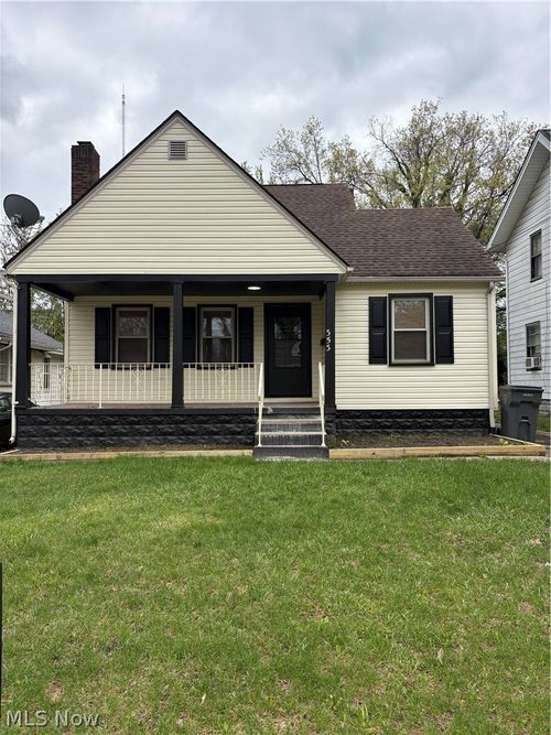 353 Hilton Ave, Youngstown, OH, 44507-1916 | Card Image