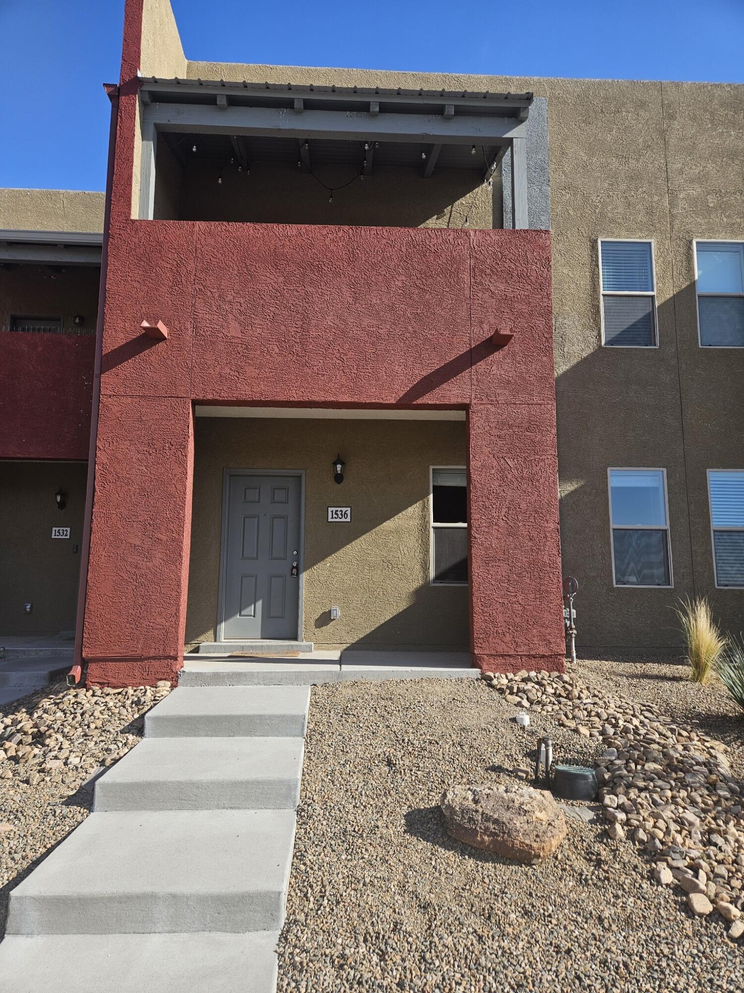 Domino Dr, Albuquerque, NM 87123
