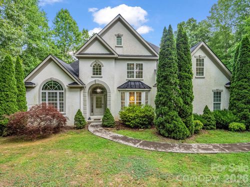 45 Brown Bear Ridge Trl, Zirconia, NC, 28790-4722 | Card Image