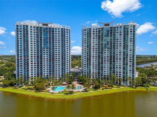 304n-2641 N Flamingo Rd, Sunrise, FL, 33323-1735 | Card Image
