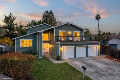 4491 Filbert Ct, Rohnert Park, CA, 94928-1354 | Card Image