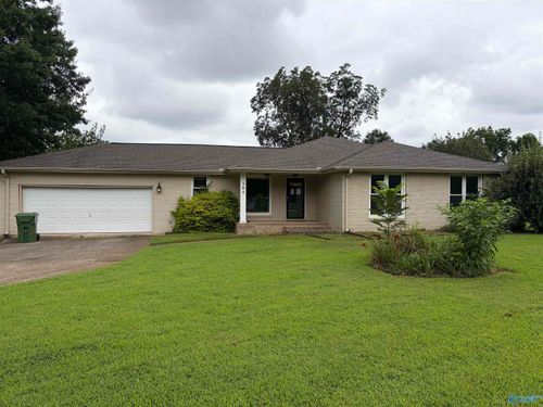 304 Bellingrath Dr Sw, Huntsville, AL, 35802-1726 | Card Image