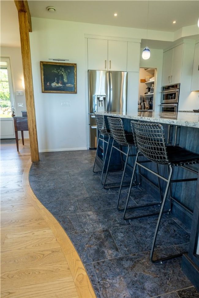 Kitchen | Image 12