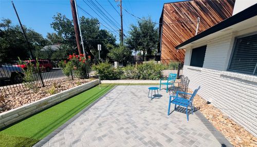 a-1715 Bluebonnet Ln, Austin, TX, 78704-2835 | Card Image