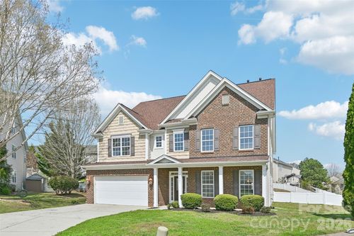 10901 Trout Creek Pl, Davidson, NC, 28036-7617 | Card Image