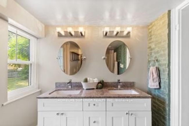 220 Moira St W, House other with 4 bedrooms, 3 bathrooms and 8 parking in Belleville ON | Image 18