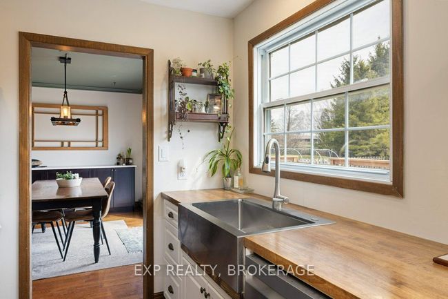 1038 Mccallum Lane, House other with 4 bedrooms, 3 bathrooms and 3 parking in Sydenham ON | Image 13