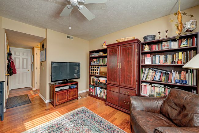 1119 Viburnum Dr, House other with 2 bedrooms, 2 bathrooms and null parking in Indianapolis IN | Image 24
