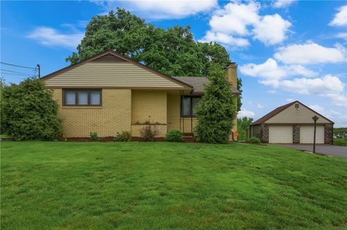 2467 Nicholson Rd, Sewickley, PA, 15143-8508 | Card Image