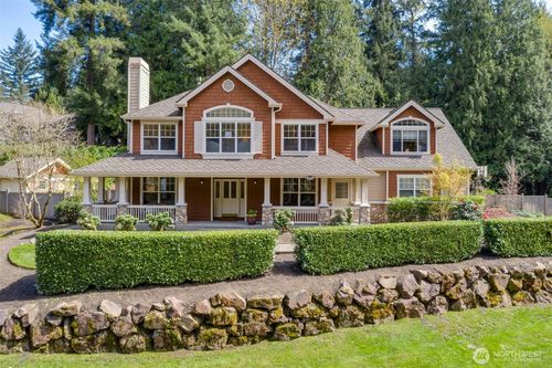 12118 198th Ave Ne, Woodinville, WA, 98077-5649 | Card Image