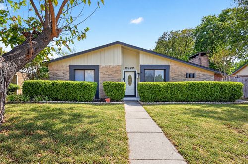2922 Bonanza Ln, Garland, TX, 75042-4824 | Card Image