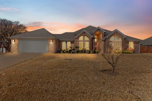 2102 Ocelot Cir, Harker Heights, TX, 76548-5664 | Card Image